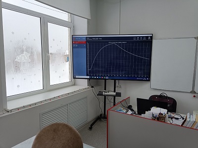 Измерение температуры с помощью датчика температуры Releon Lite